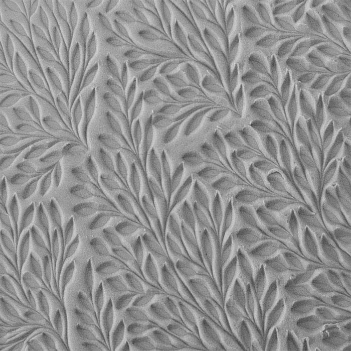 Metaalklei textuurtegel, wiegende takken