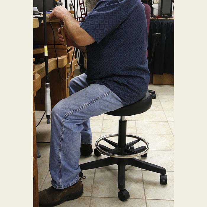 Banco de Bancada Ajustável Durston