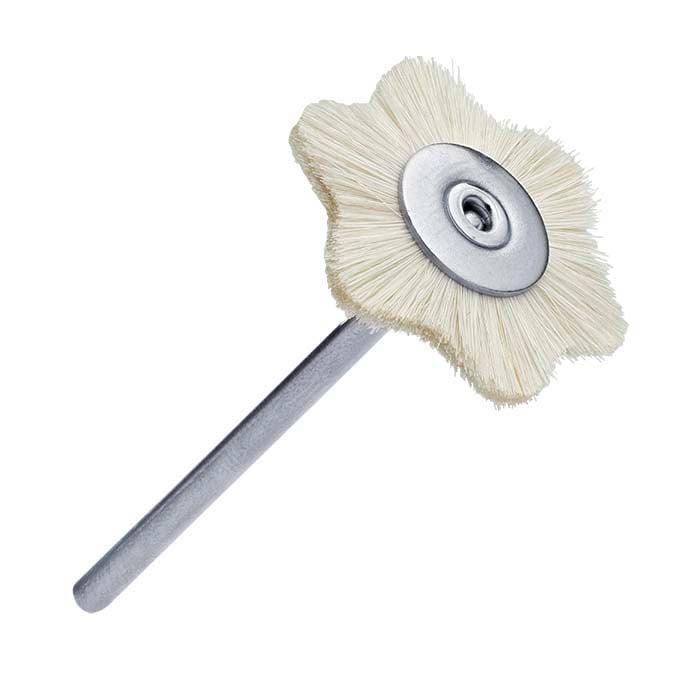 Brosse à poils extra-doux à bords festonnés, montée