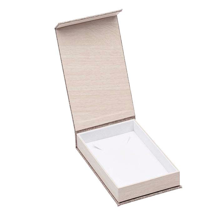 Cabana Burlap and Wood-Patterned Necklace Gift Box