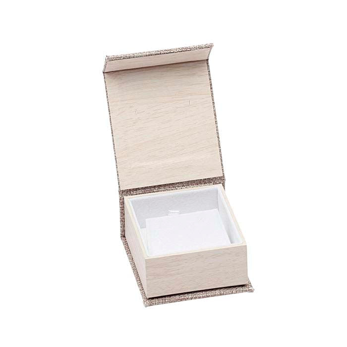 صندوق هدية قلادة أو أقراط بنقشة الخيش والخشب من كابانا