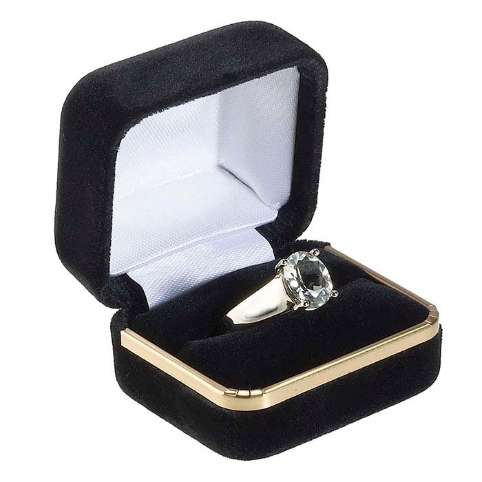 Black Soiree Velvet Ring Gift Box