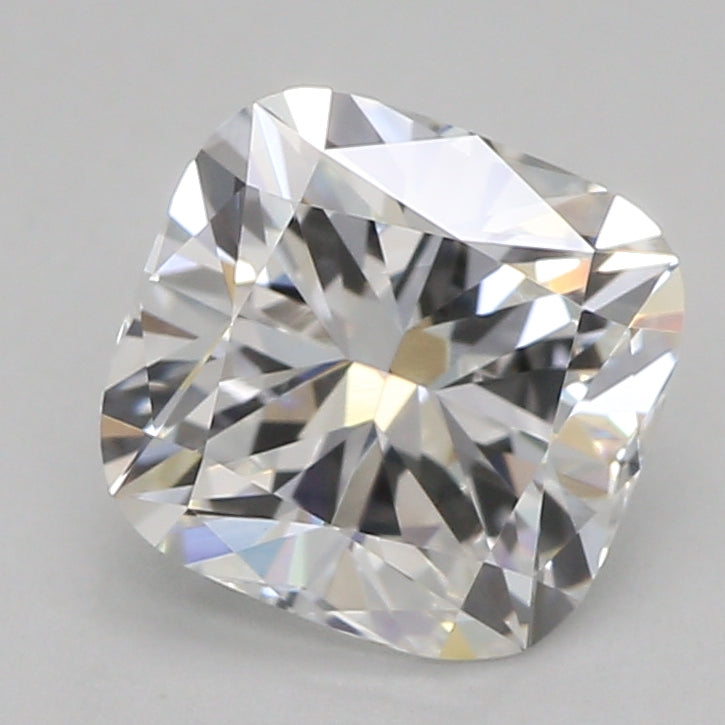 ماسة مزروعة مخبريًا 1.02 قيراط، وسادة مود، E، VVS2