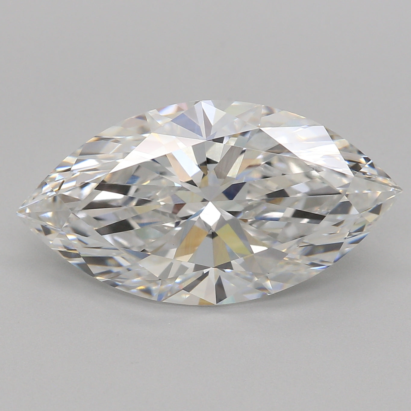 Diament laboratoryjny 3,04 ct, markiza, F, VVS2