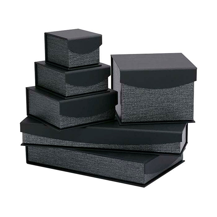 "Silver Night" Metallic & Black Necklace Gift Box