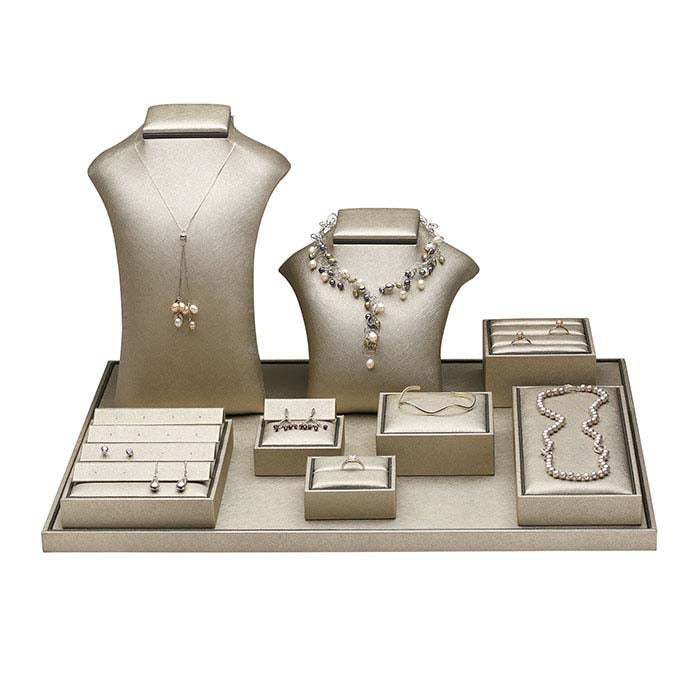 Paradiso Echo™ Quadratisches Riser-Display aus Kunstleder