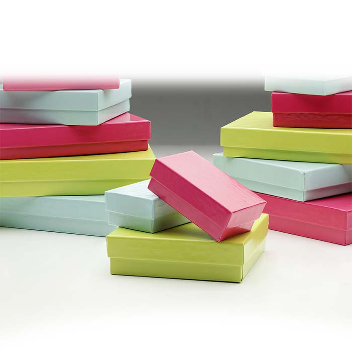 Blizgi mėlyno ledo popieriumi dengta 133,35 mm x 95,25 mm x 22,22 mm dovanų dėžutė