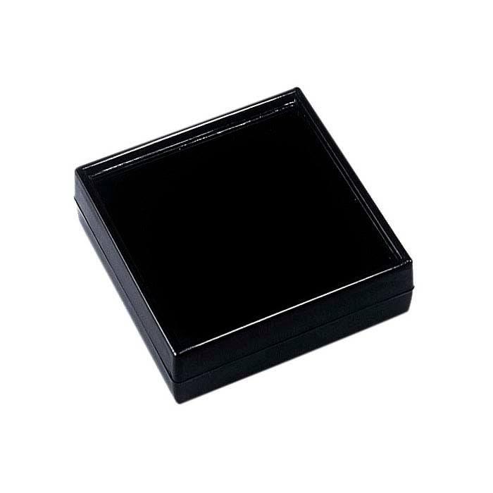 Juoda plastikinė brangakmenių dėžutė su stiklo viršumi
