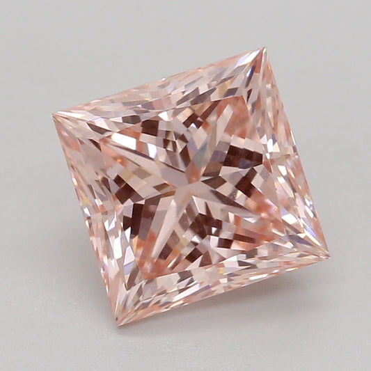 Laboratorijoje užaugintas deimantas 1,54 ct, princesės briaunos, rožinis, VS1