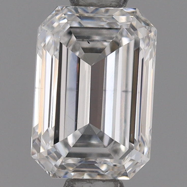 Laboratoriedyrket diamant 1,01 ct, smaragdslibning, D, VS2